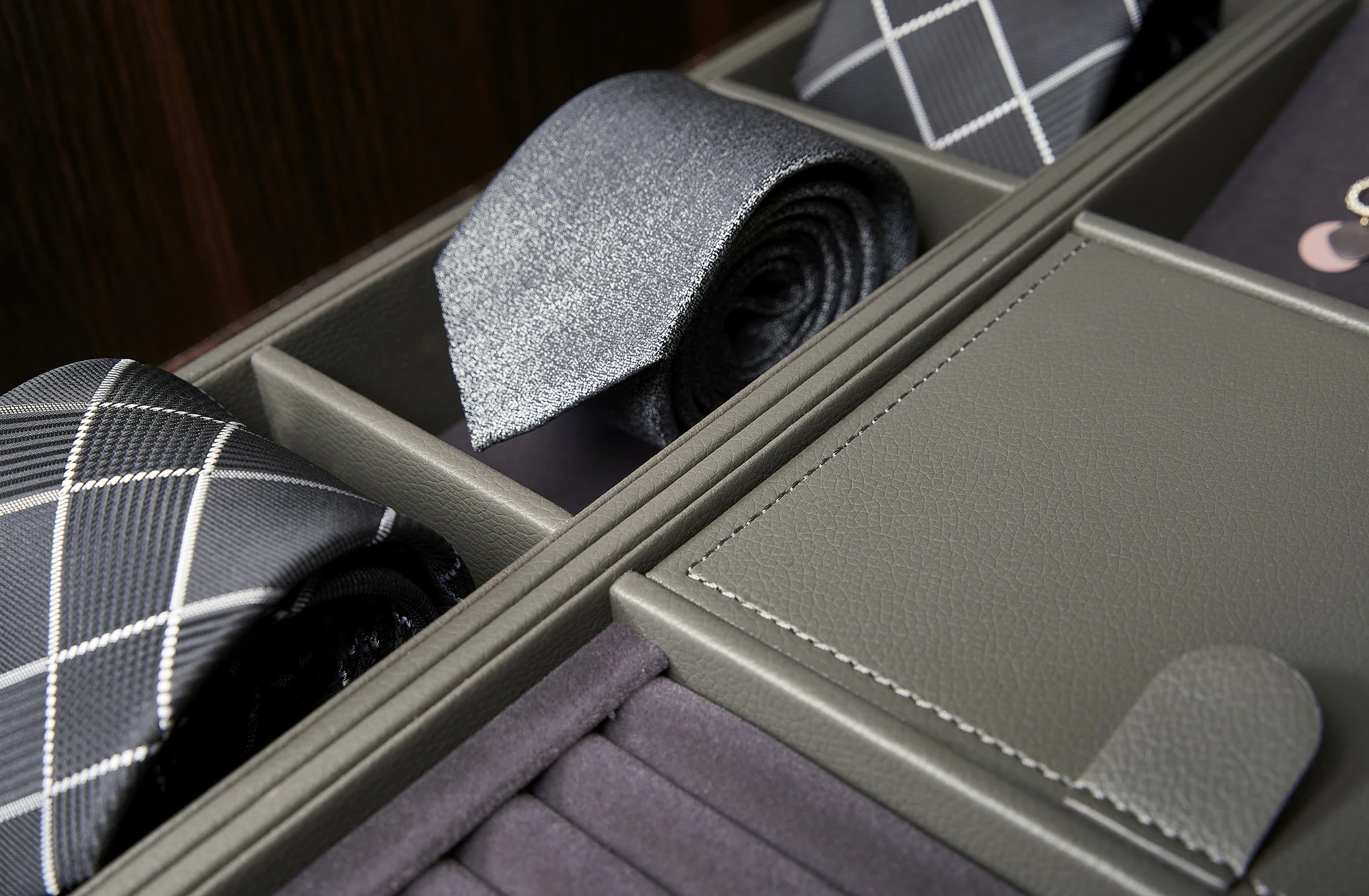 Leather Organiser