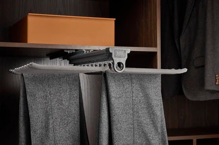 Top Mounted Double Pants Rack